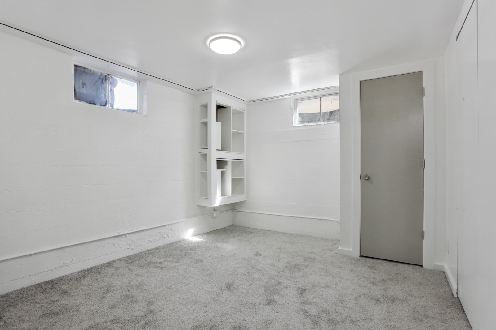 Building Photo - 35 S Meade St