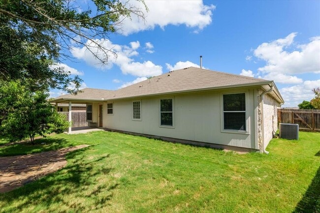 Building Photo - 2539 Pearson Way