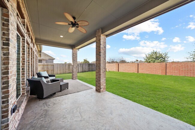 Building Photo - 10839 High Red Mesa