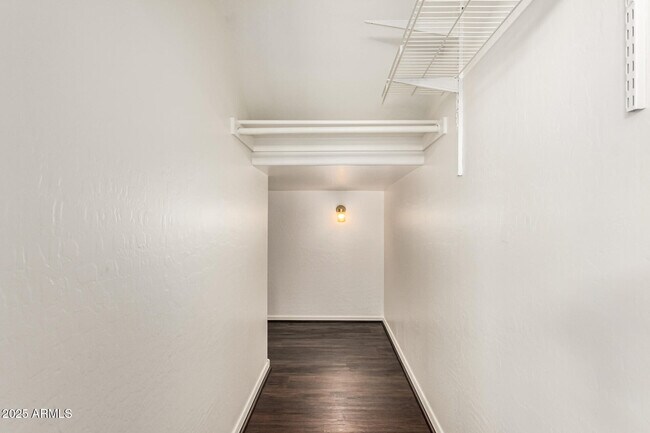 Building Photo - 1715 W Morelos St