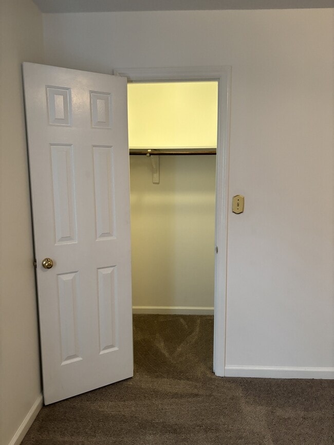 Building Photo - 209 S Lincoln St