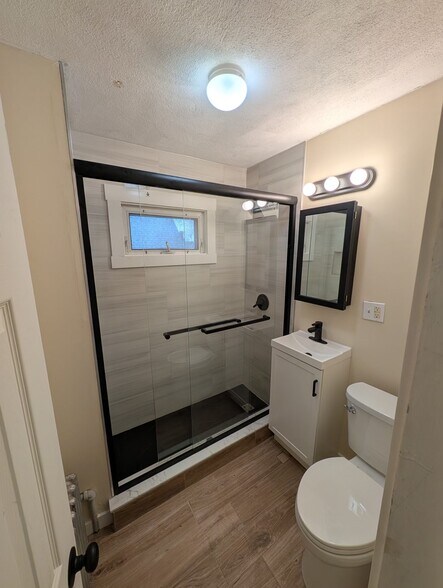 Building Photo - 29 Morris St