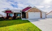 Building Photo - 4289 Daytona Cir