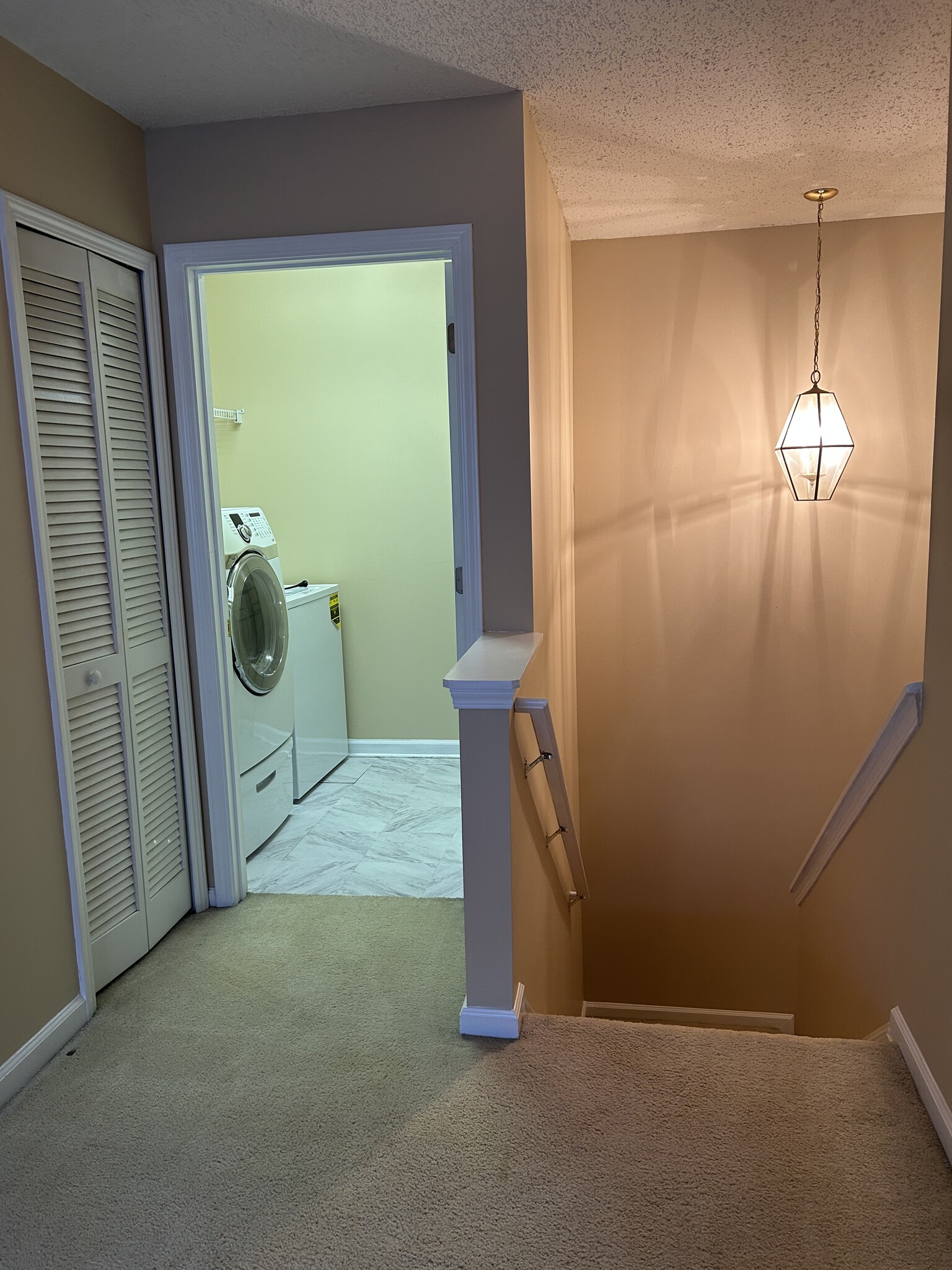 Building Photo - 100 Glenlea Ln