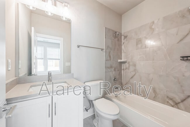 Building Photo - 1311 Millpark Ln