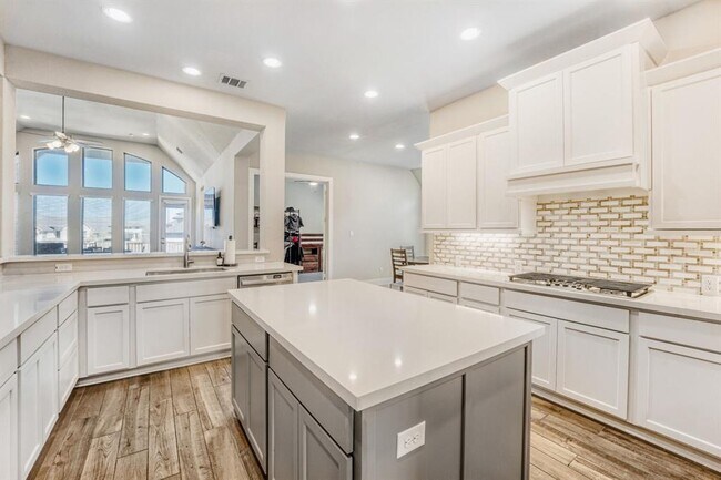 Building Photo - 505 Trout River Rd