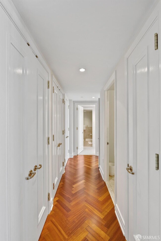 Building Photo - 765 Market St