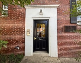 Building Photo - 230 N George Mason Dr