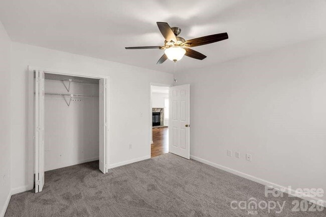 Building Photo - 402 Sweetgum Dr