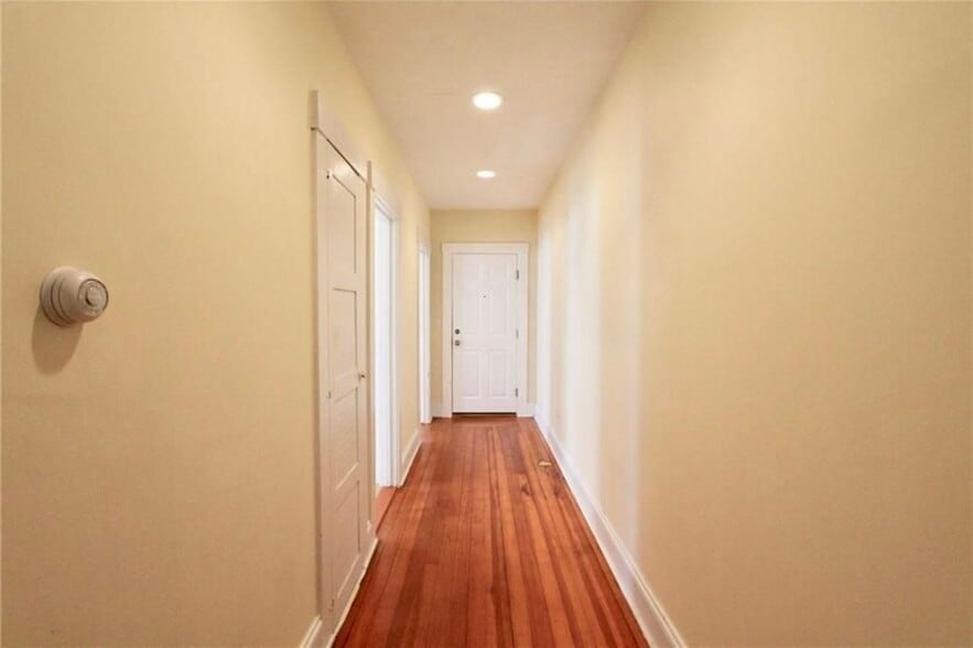 Hallway - 23 Bedlow Ave