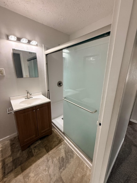 Building Photo - 105 Buckeye Cir