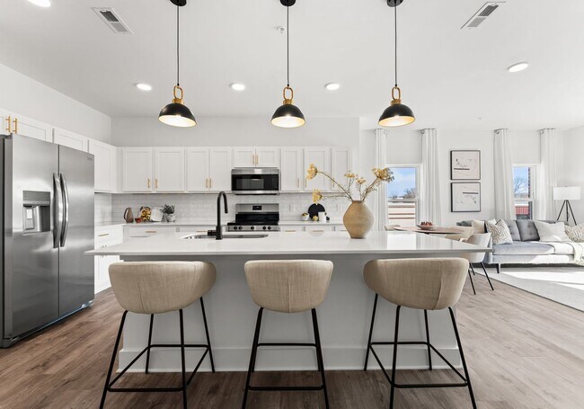 Building Photo - Beautiful NEW 2-Bed, 2- Bath Apartment in Rock Hill!