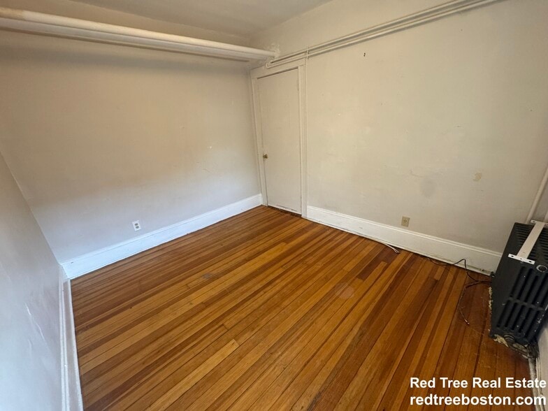 Building Photo - 1725 Commonwealth Ave