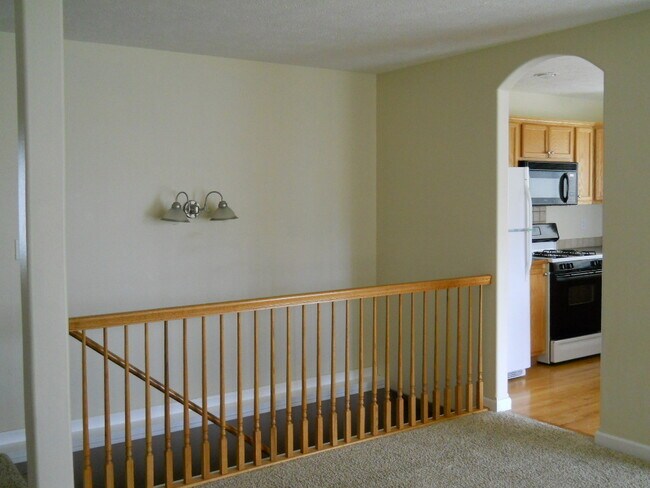 Building Photo - 16807/16805 N. Mayfair