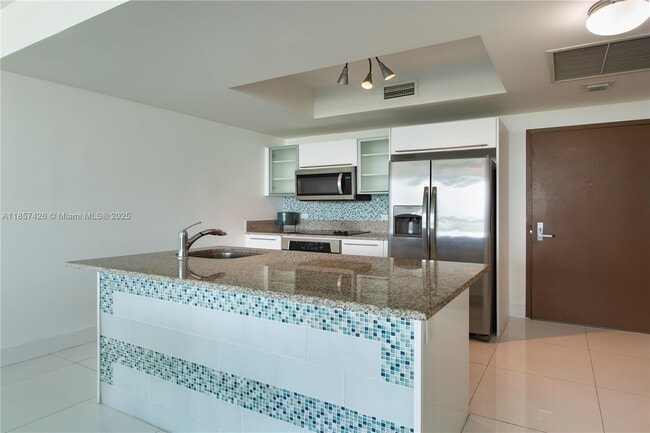 Building Photo - 888 Biscayne Blvd