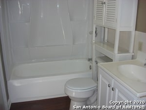 Building Photo - 814 Prado St