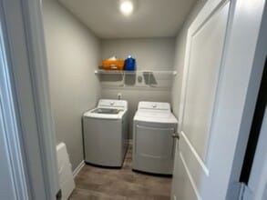 Building Photo - 1663 Fairmount Dr