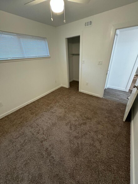 Bedroom 2 closet - 7823 Detroit St