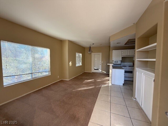 Building Photo - 9470 Peace Way