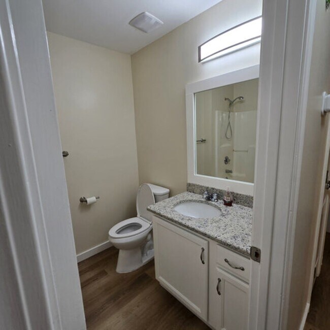 Building Photo - 24296 Gemstone Dr