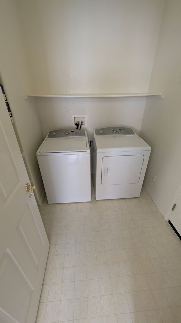 Building Photo - 4-Bedroom Danville Home in Quiet Cul-De-Sac | Prime Tassajara Location Top Schools
