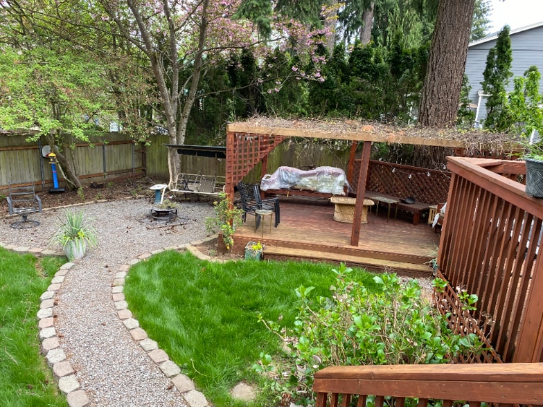 Building Photo - 9602 NE 11th St