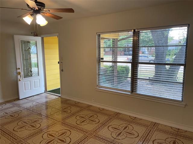 Building Photo - 1512 Hilltop Dr