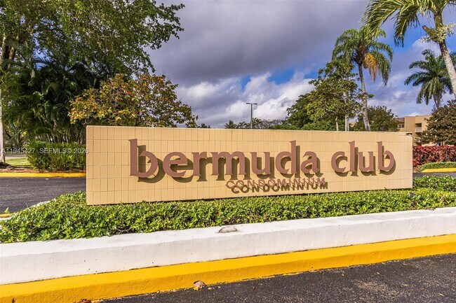 Building Photo - 6350 NW 62nd St