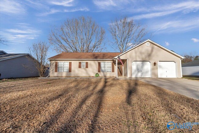 Primary Photo - 316 Buffalo Creek Dr