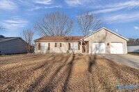 Building Photo - 316 Buffalo Creek Dr