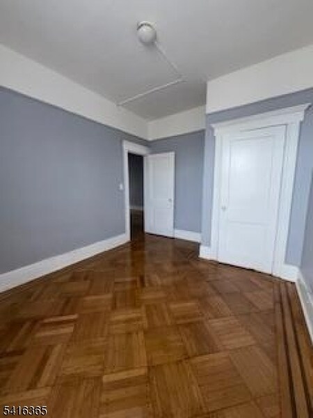 Building Photo - 37 High St