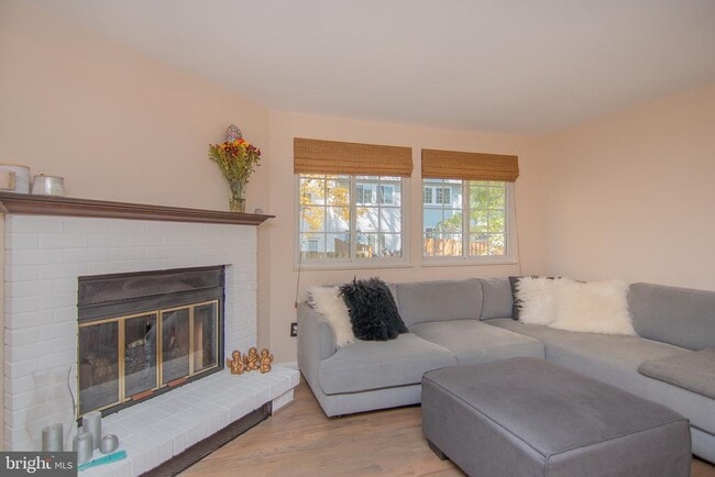 Building Photo - 2858 New Providence Ct