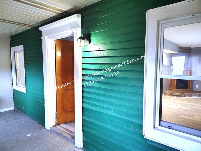 Building Photo - 2051 Broadhead Fording Rd