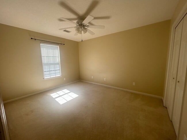 Building Photo - Prime Location * Evans Home * Screened Porch