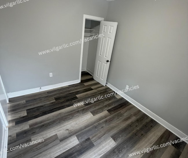 Building Photo - Hot Offer: $999 Rent for Your First 6 Months!