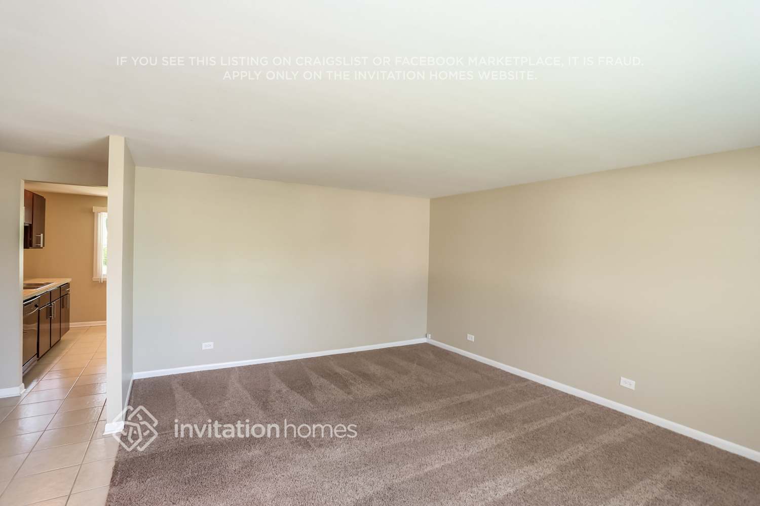 Building Photo - 800 S Cedarcrest Dr