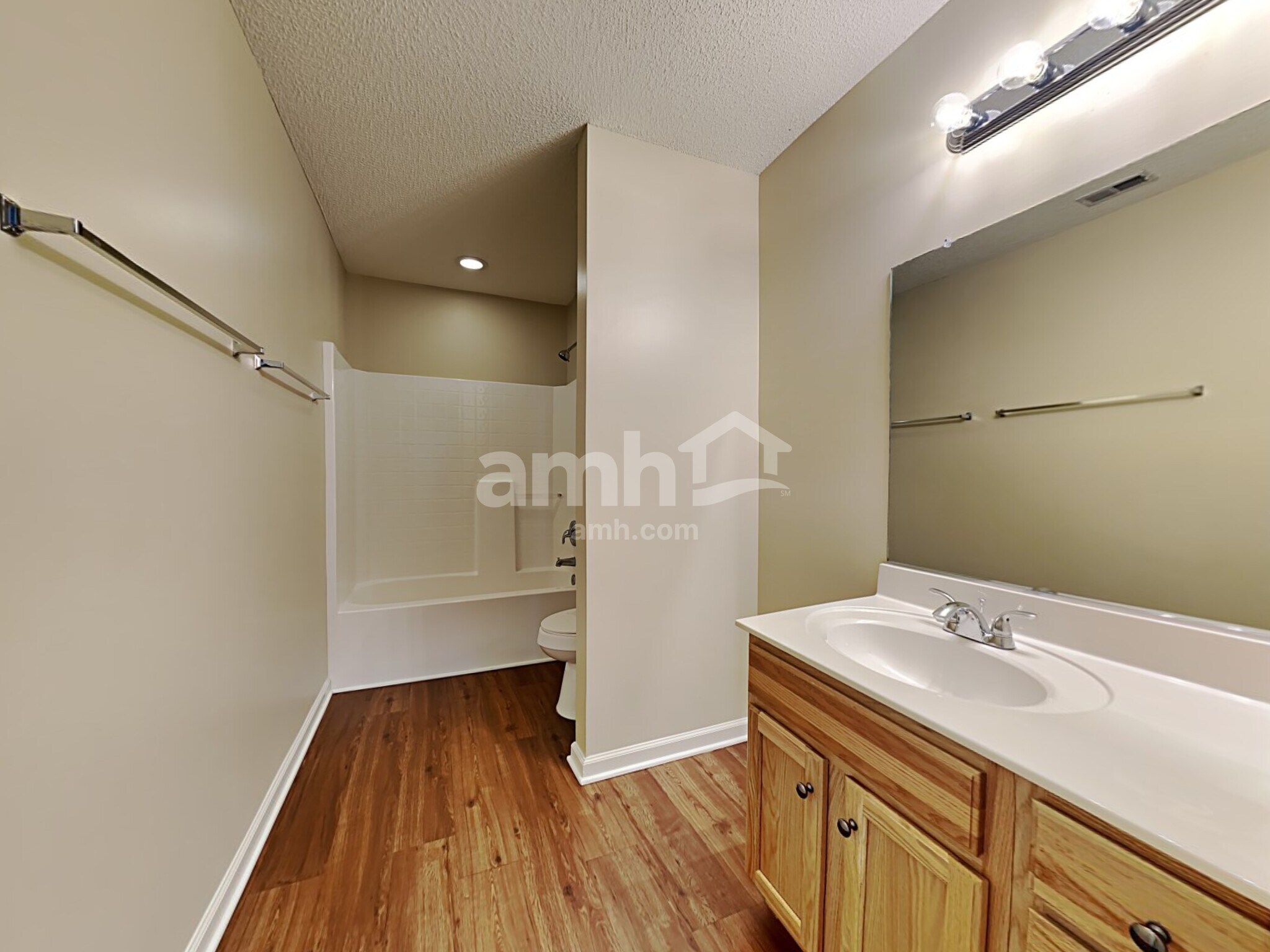 Building Photo - 156 Wildberry Ln