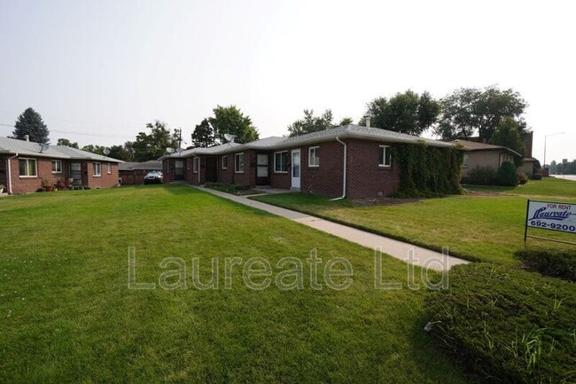 Building Photo - 4475 E Yale Ave