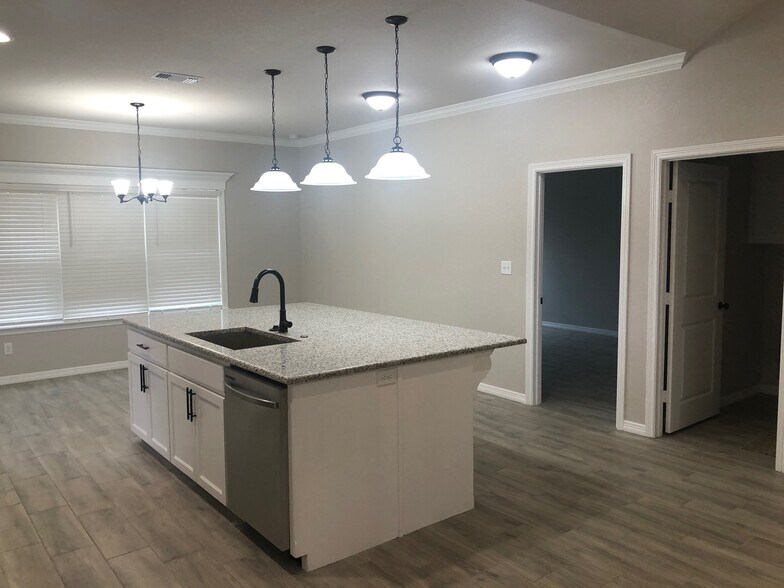 300 Kingdom Kitchen/living - 300 Kingdom Blvd