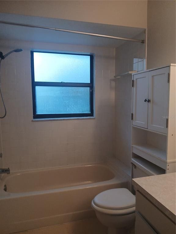 Building Photo - 3321 Whispering Dr S