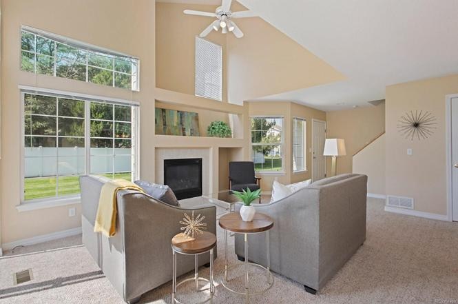 Primary Photo - 1419 Red Mountain Dr