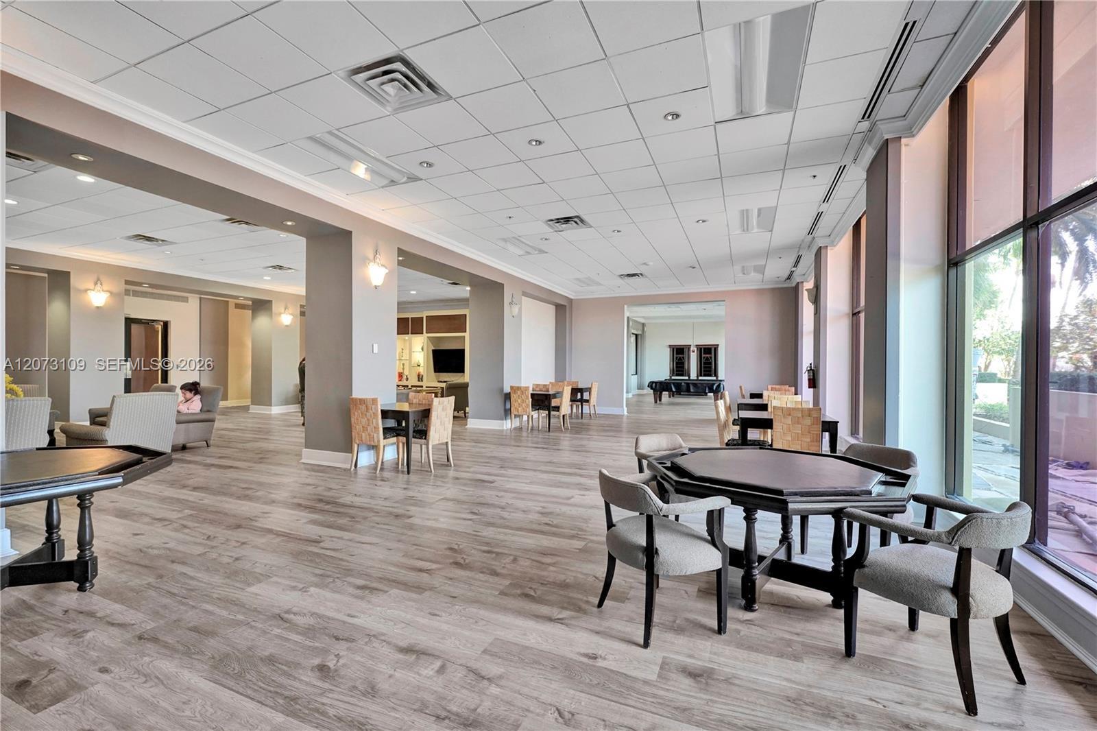 Building Photo - 5600 Collins Ave