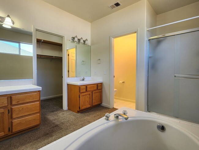 Building Photo - Home For Rent in Wildhorse Area of Minden