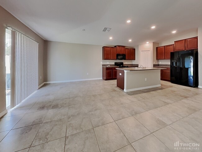 Building Photo - 7030 Wiseman Run Dr