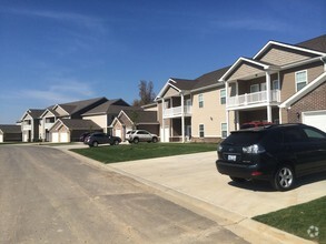 Building Photo - The Lory of Greenway Village