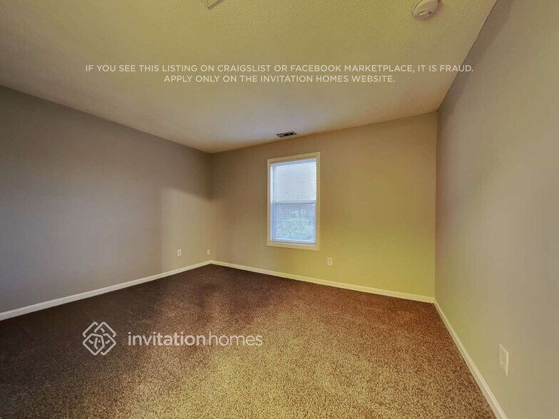 Building Photo - 4112 Toccopola St