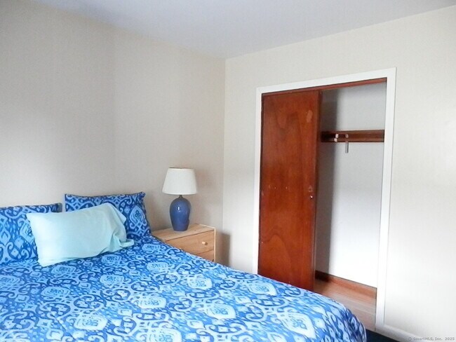 Building Photo - 47 Fort Hill Ave