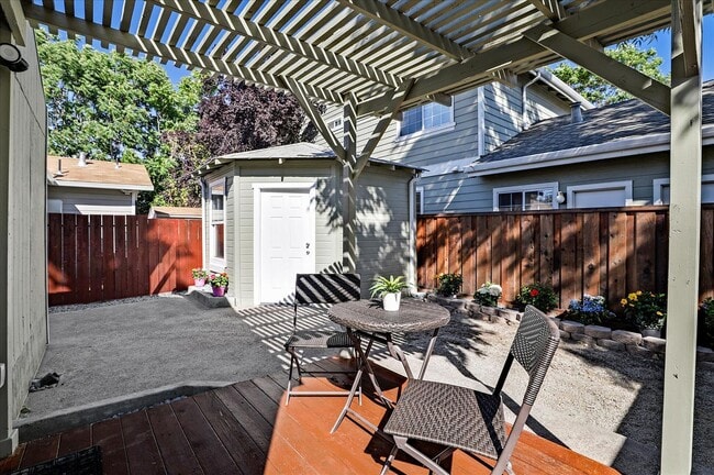 Building Photo - Adorable & Modern Remodeled Home, New floo...