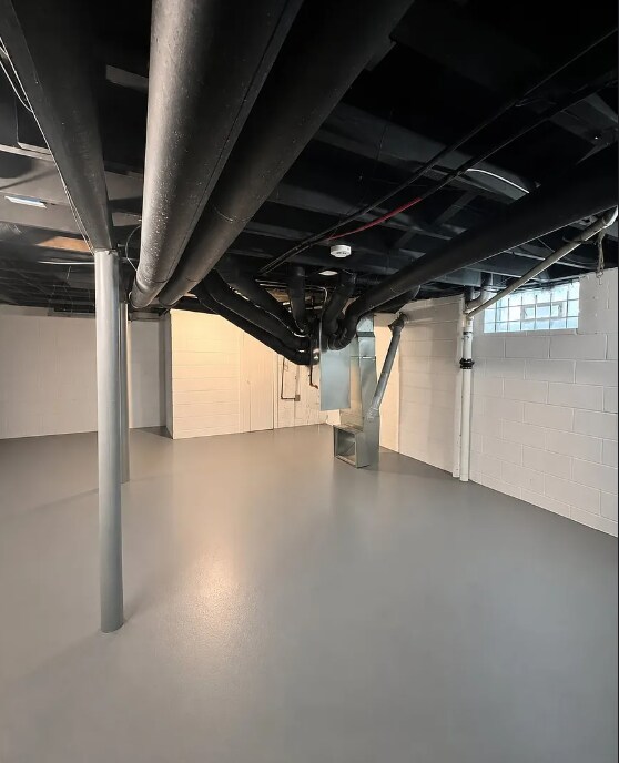 Building Photo - 11867 Laing St