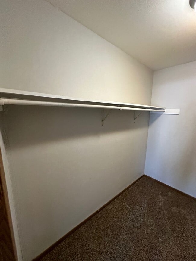 Building Photo - 1/2 OFF FIRST MONTHS RENT SPECIAL!